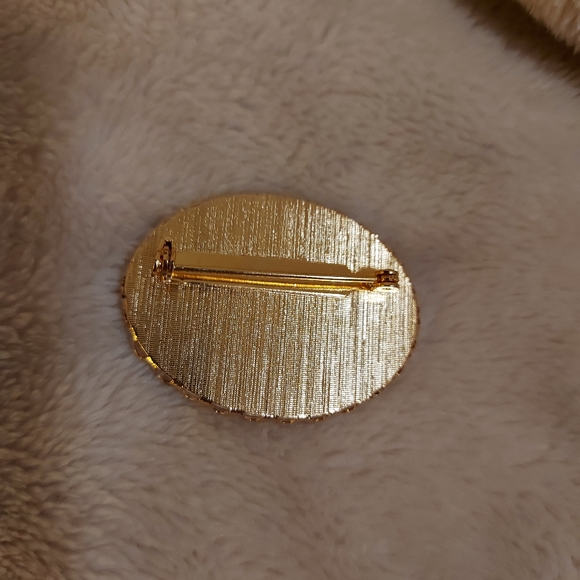 3 for 20 Vintage Pin - Picture 2 of 2